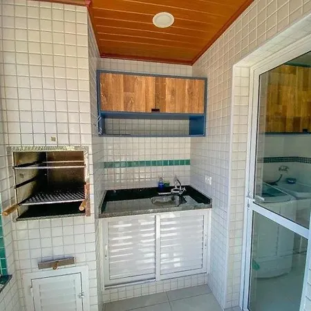 Vista Verde Apartments: Beachside Retreat with Rooftop Pool Ubatuba Exterior photo