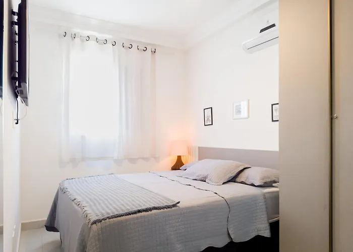 Apartamentos A 200M Praia Das Toninhas - Condominio Vista Verde | Piscina Na Cobertura Com Vista Espetacular