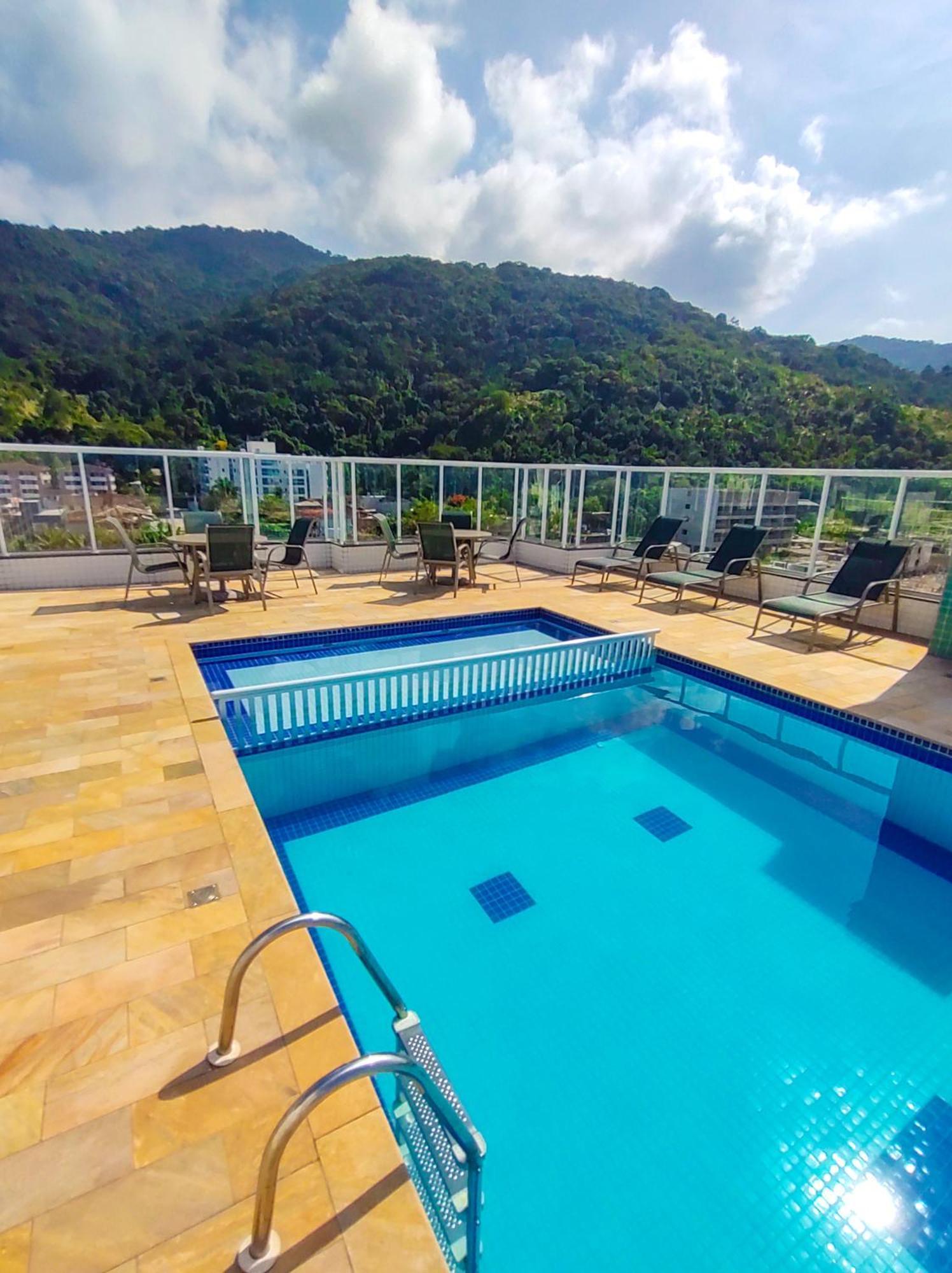 Apartment Vista Apartments: Beachside Retreat With Rooftop Pool Ubatuba