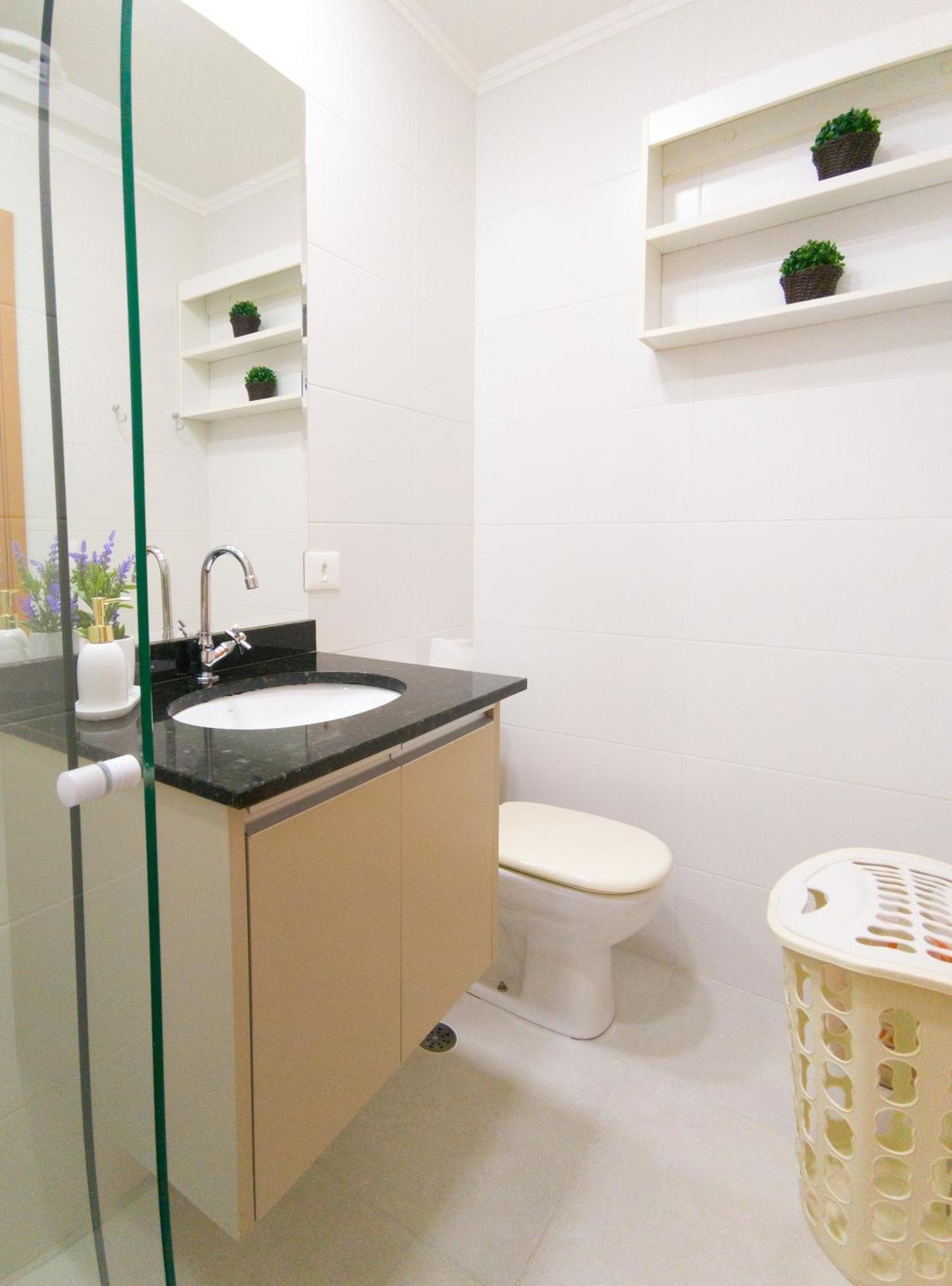 Vista Apartments: Beachside Retreat With Rooftop Pool * Ubatuba